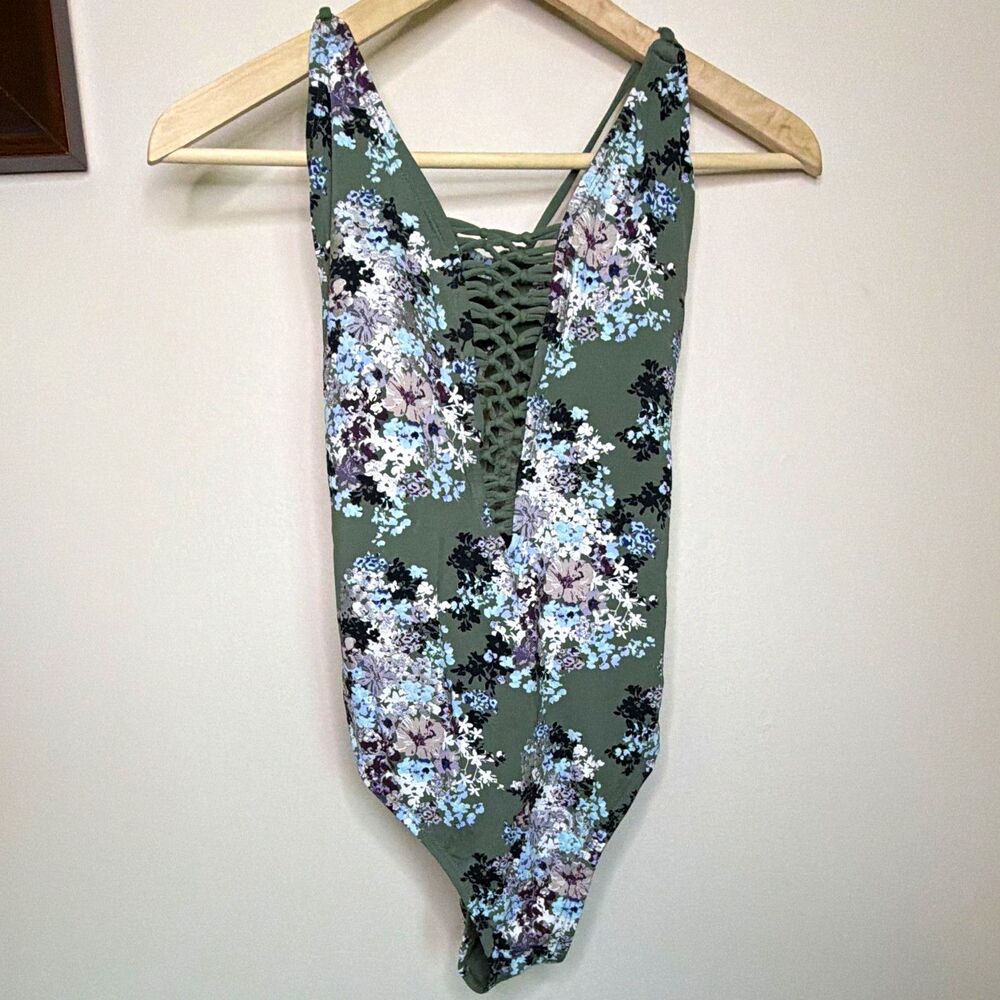 Ambrielle Women's Floral Lace-Up One Piece Bodysuit Swimsuit Multicolor Large